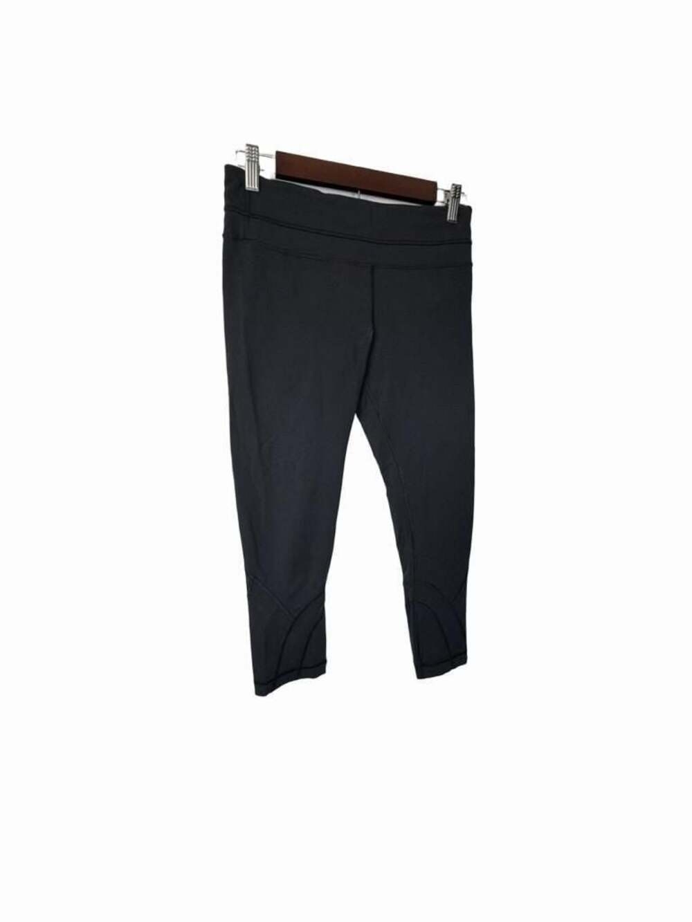 Lululemon Black High-Rise Crop Leggings with Pocket_135